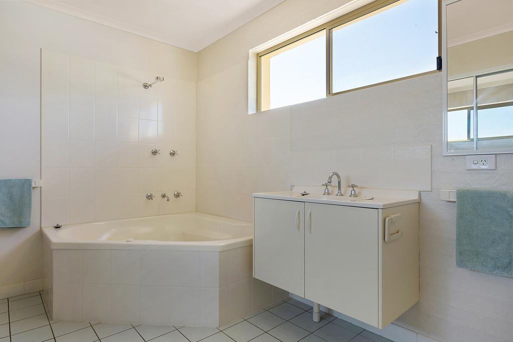 Baywatch Apartments メリンブラ 部屋 写真
